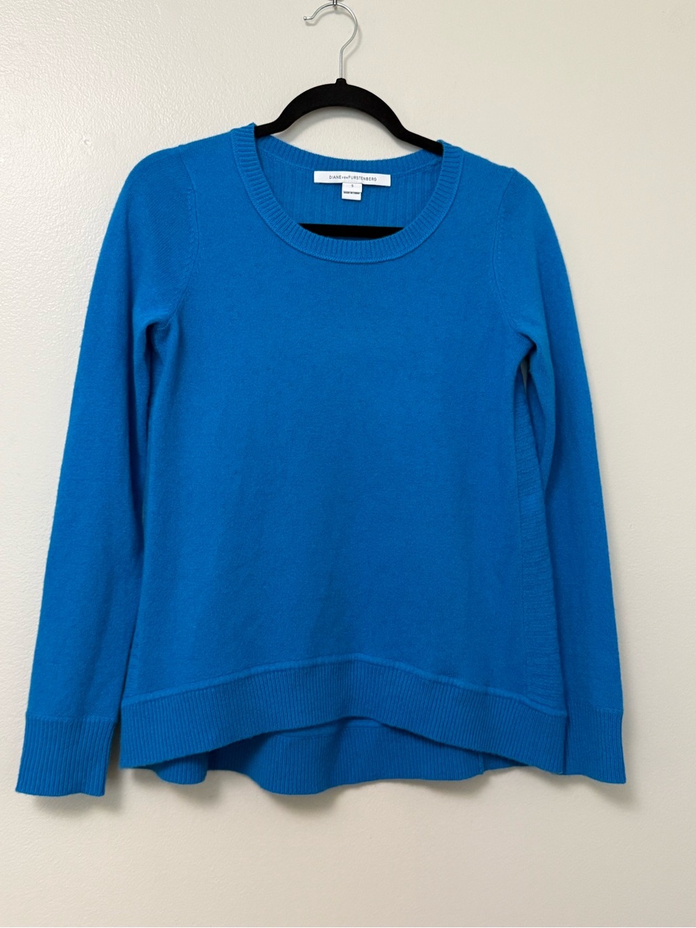 Cashmere Diane Von Furstenberg Bright Blue Crewneck Sweater - Picture 1 of 8